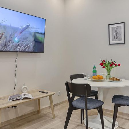 Business-Class Apartments 1 X Free Parking X Self Check In 24X7 VNO Eksteriør bilde